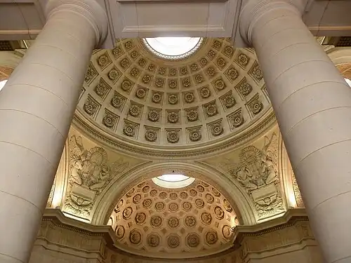 The cupola and smaller oculus