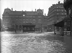 Cour de Rome, gare Saint-Lazare