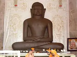 Image of Bade Baba (Rishabhanatha) at Kundalpur