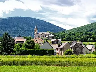 A general view of Pierre-Châtel