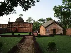 The mosque and the tomb of Fateh Khan