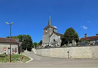 The church in Rouvres-les-Vignes