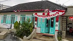 Rumah Loer, a contemporary-style coffee shop (Indonesian: rumah kopi kekinian) in Palembang, Indonesia