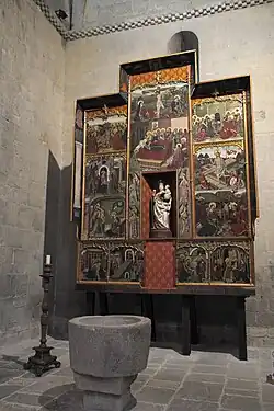 Reredos and font