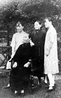 Soong sisters with their mother.