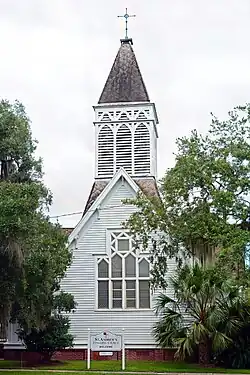St. Andrews Episcopal Church – the original building was one of the churches burned by the US Army in 1863.