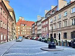 Szeroki Dunaj Street