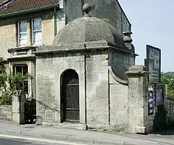 "The Blind House", Box