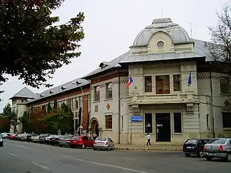 Boys' High School of Câmpina.