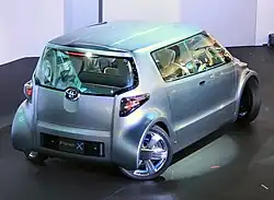 Fine-X showing four-wheel steering