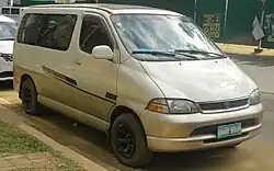 Toyota Granvia 3.0 G (pre-facelift)