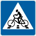 Cyclist crossing (placed on right side of road)