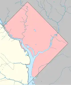 Map showing location of National Landing in Arlington County and Alexandria in Northern Virginia, along with nearby areas in Washington, D.C. and Maryland.