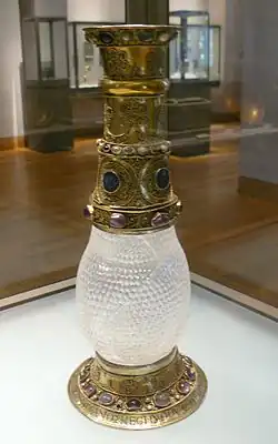 The vase had belonged to Eleanor's grandfather, William IX of Aquitaine. Louis later donated it to the Abbey of Saint-Denis.