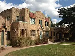 Victor Court Apartments (2015)