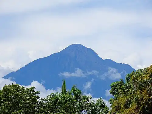 Volcán Tacaná on the border between Guatemala and Mexico is the second highest major summit of Central America.
