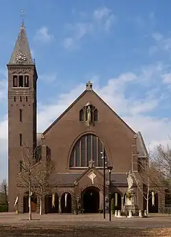 Waalre, church: the Sint-Willibrorduskerk