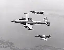 Warning Star Skyhawk Phantom VAQ-33 1973