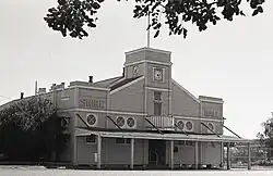 Warroo Shire Hall in 1975.